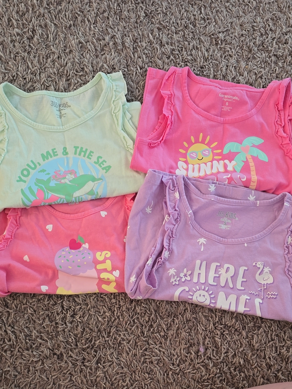 Garanimals Set Of Tank Tops